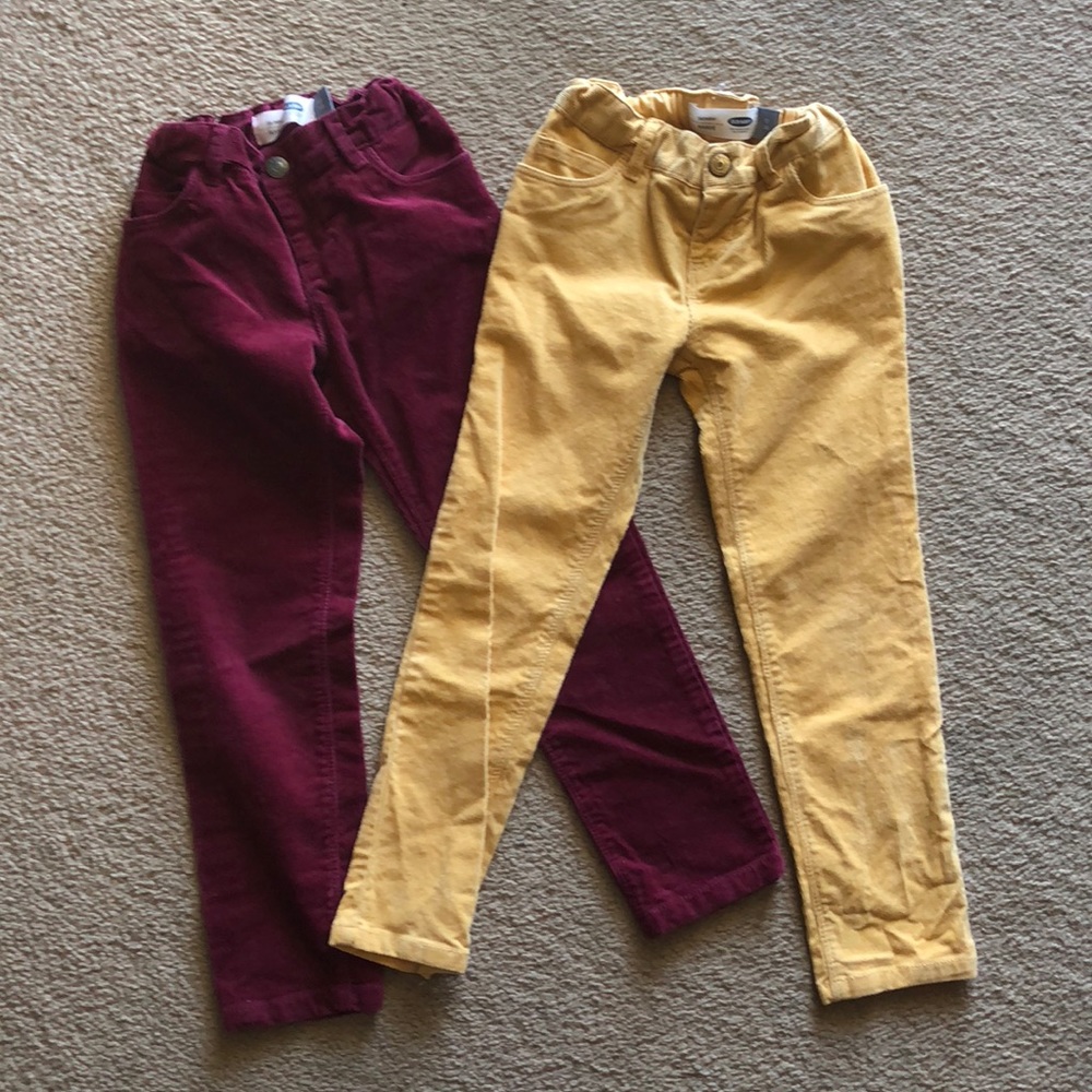 🔴SOLD🔴Toddler Girl’s Cord Skinnies